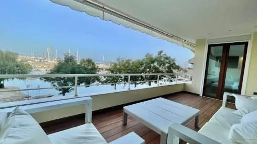 Moderno apartamento con vistas al mar en alquiler en el Paseo Maritimo de Palma.