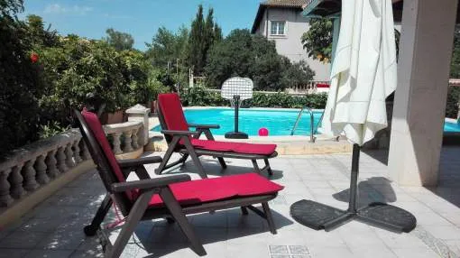Encantadora villa mediterránea con piscina en Son Serra de Marina