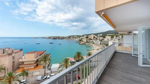 Moderno reformado apartamento con vistas al mar cerca de Palma