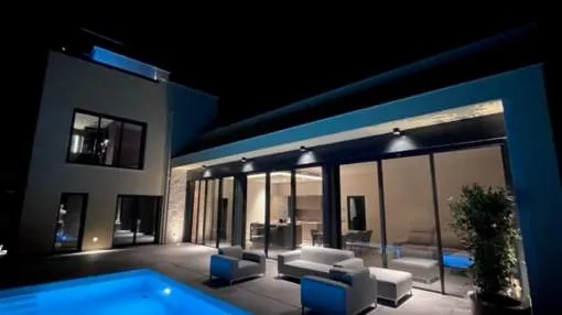 Villa moderna a estrenar con piscina cerca del puerto de Sa Ràpita y de laplaya de Es Trenc