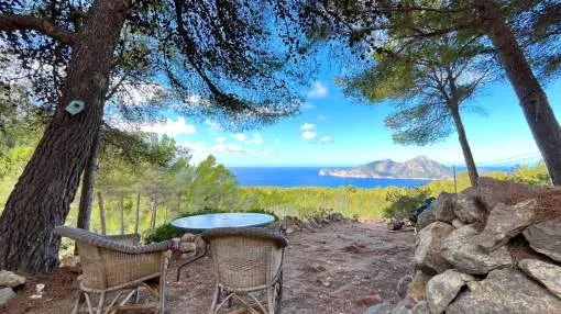 Casa rústica ecológica con piscina y vistas espectaculares a la isla Dragonera en Sant Elm