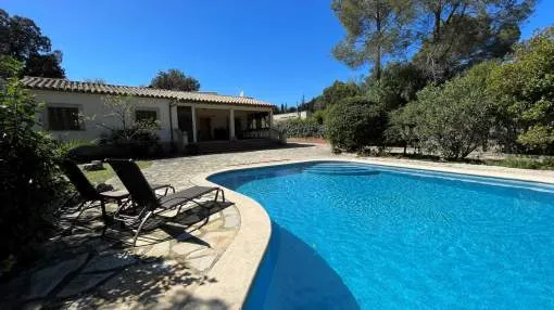 Chalet con piscina y casa de invitados en venta en la zona de Son Toni, cerca de Pollensa