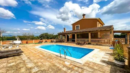 Finca familiar bien cuidada con casa de invitados y piscina cerca de Santa Eugènia y Sencelles