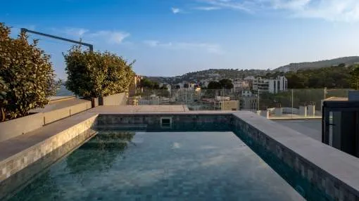 Promoción de obra nueva con solo 6 unidades – ático exclusivo con 3 dormitorios, terraza privada en la azotea, piscina y vistas al mar Promoción de obra nueva con solo 6 unidades – ático exclusivo con 3 dormitorios, terraza privada en la azotea, piscina y vistas al mar