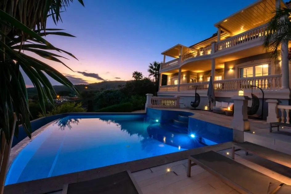 Villa con fantásticas vistas al mar en Costa d'en Blanes Villa con fantásticas vistas al mar en Costa d'en Blanes