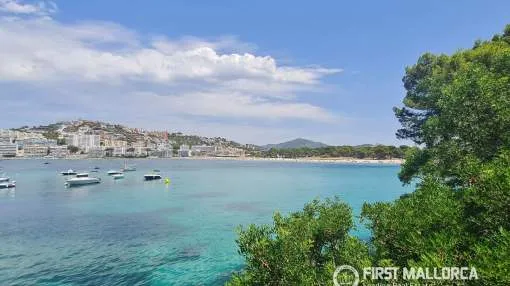 Encantador piso en Santa Ponsa con espectaculares vistas al mar para alquiler a corto plazo.