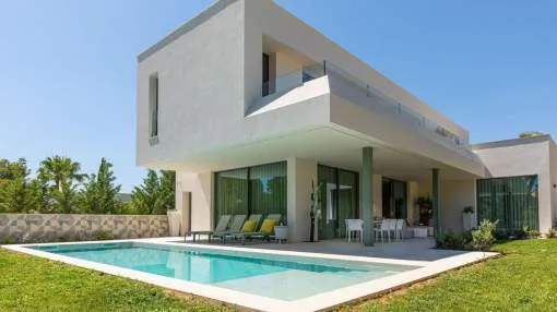 Villa de lujo de nueva construcción en Santa Ponsa