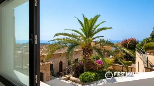 Elegante apartamento dúplex con vistas al mar en un exclusivo complejo residencial en Génova