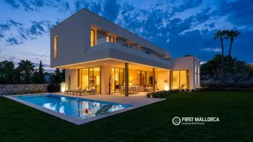 Villa de lujo de nueva construcción en Santa Ponsa