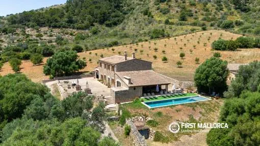 Espectacular Finca Rústica con Piscina en Sant Llorenç des Cardassar