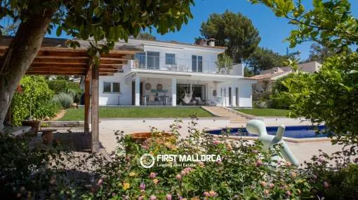 Elegante Villa Mediterránea en Santa Ponsa