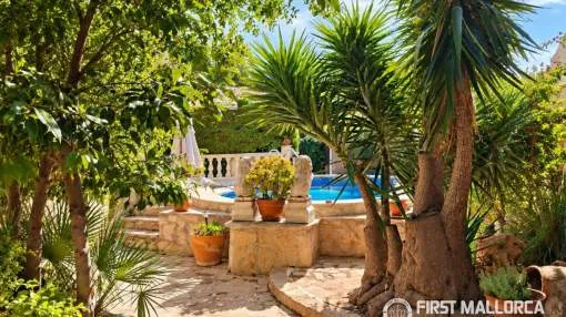 Un pequeño rincón de felicidad en Mallorca – Refugio mediterráneo con piscina, jardín y vistas al mar
