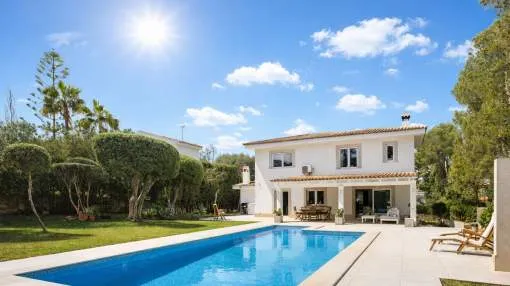 Bonito chalet en entorno tranquilo con licencia de alquiler vacacional