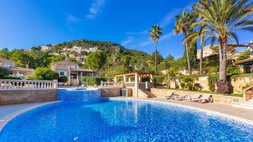 Cala Moragues: Chalet renovado en complejo mediterráneo Cala Moragues: Chalet renovado en complejo mediterráneo