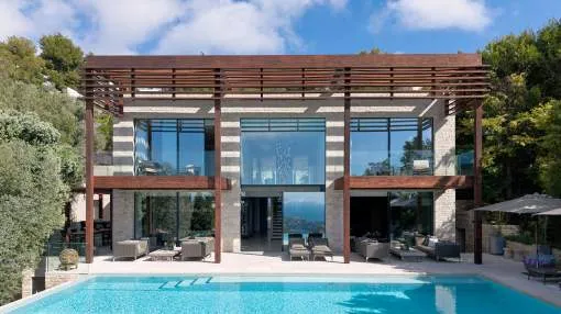 “Mon Port”, un hito arquitectónico con un exquisito diseño interior y vistas magníficas