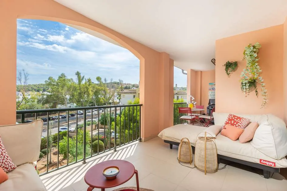 Ático soleado cerca del centro y de la playa Ático soleado cerca del centro y de la playa