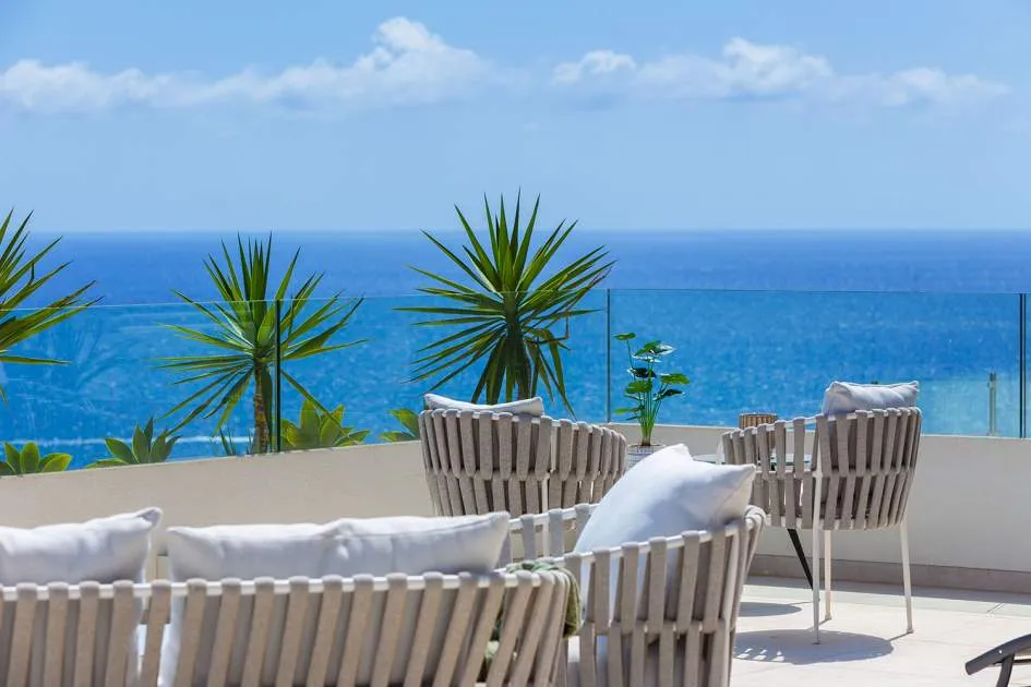 Cala Marmacén: Moderna villa de lujo con grandes vistas al mar