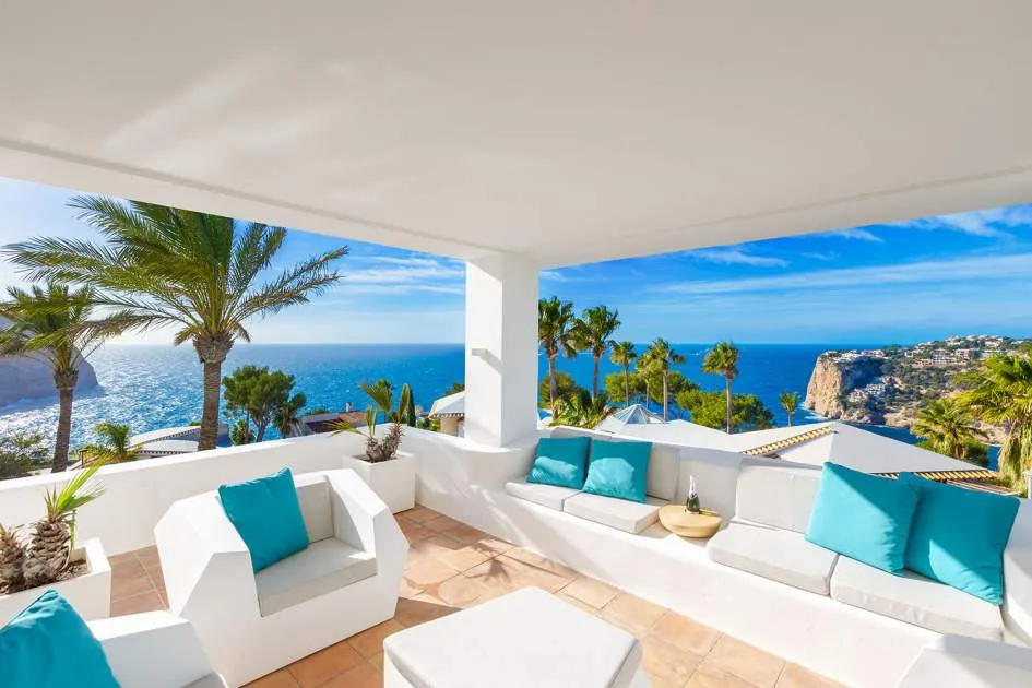 Villa con sensacionales vistas al mar, La Mola y la bahía de Cala Llamp