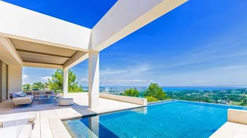 Villa vanguardista con magníficas vistas panorámicas